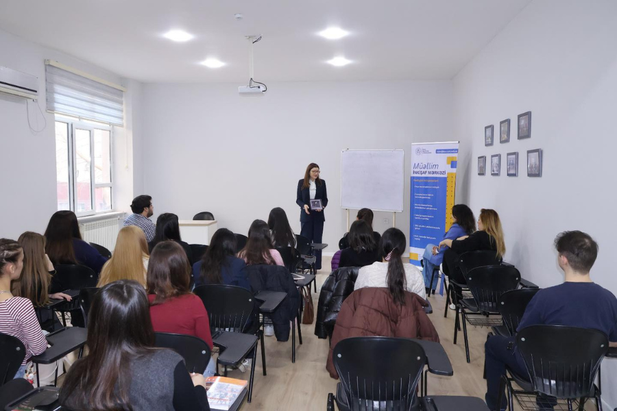 baku1900x600-autorPierz